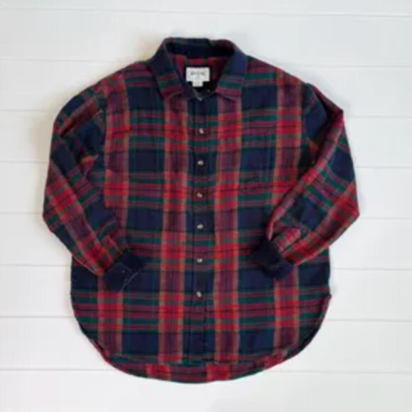 American Eagle Outfitters Tops - AE Oversized Flannel Shirt in red/nay plaid